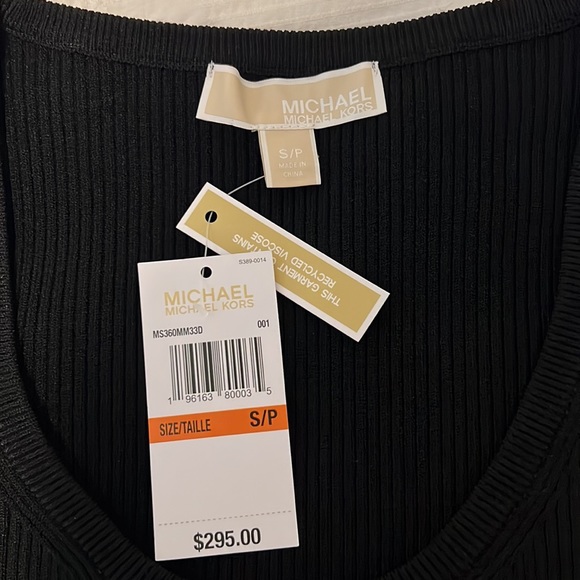 Selling Michael Kors sweater - Picture 4 of 6
